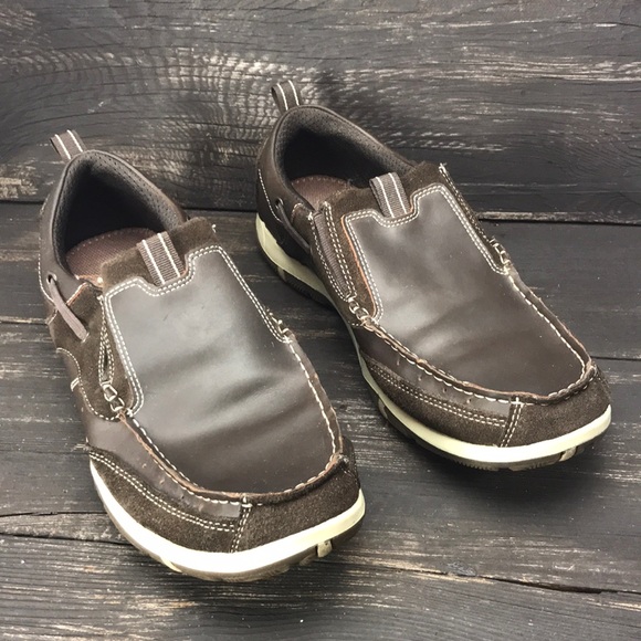 skechers mens leather slip ons